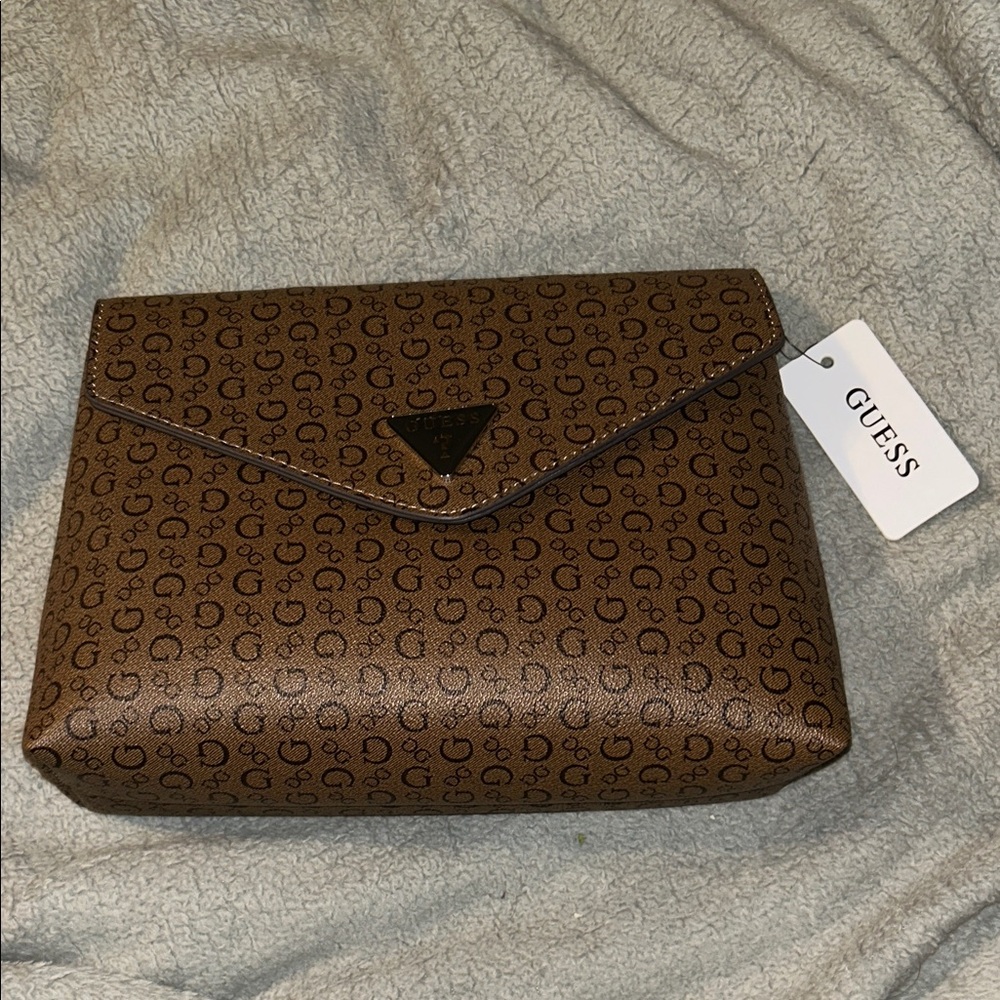 Guess Tan Monogram Envelope Zipper Make Up Bag or Clutch NWT Could Add a Strap